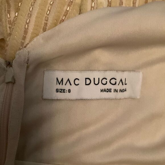 Mac Duggal 5646 Womens EMBELLISHED FLUTTER CAP SLEEVE A LINE GOWN Runs Large - Picture 15 of 15